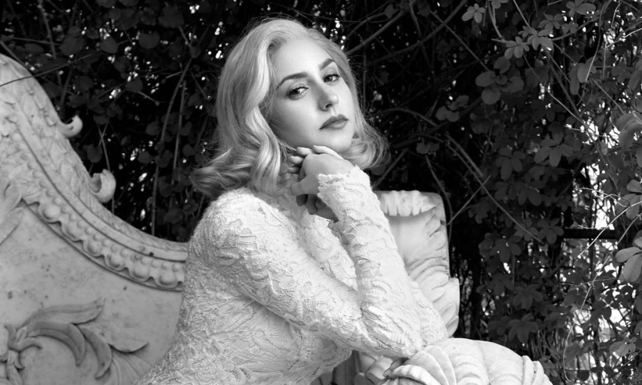 Neta de Grace Kelly é fotografada em primeiro editorial da carreira por ...