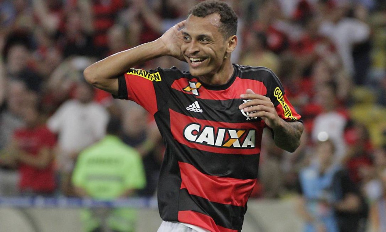 Os dias de um jogador titular absoluto no Flamengo já estão