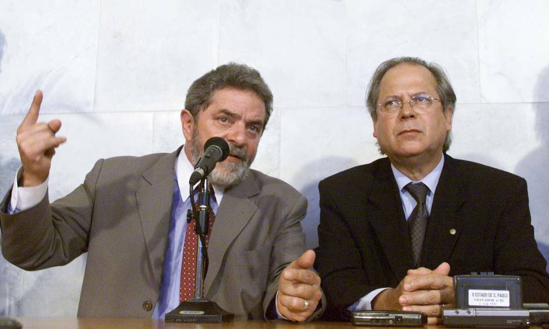 STF anula atos processuais de duas ações penais contra ex-ministro José Dirceu