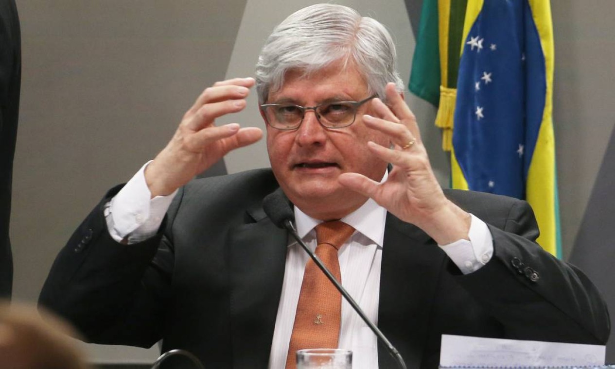 Janot afirmou que o escândalo da Petrobras é o maior esquema de corrupção com o qual se deparou Foto: Ailton de Freitas / Agência O Globo