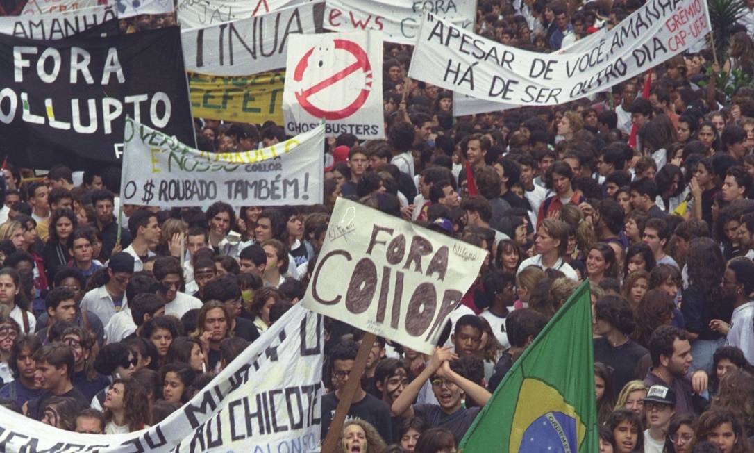 Collor fez convocação em 1992 e impulsionou impeachment ...