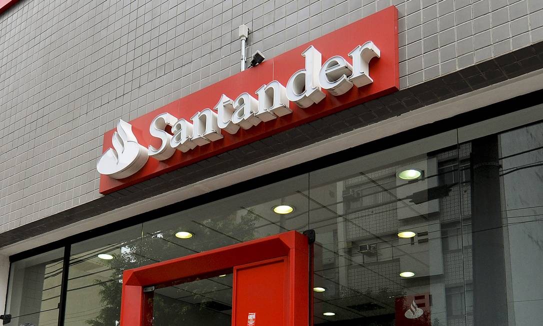 Santander Brasil tem lucro líquido R$ 1,266 bi no 3º tri - Jornal O Globo