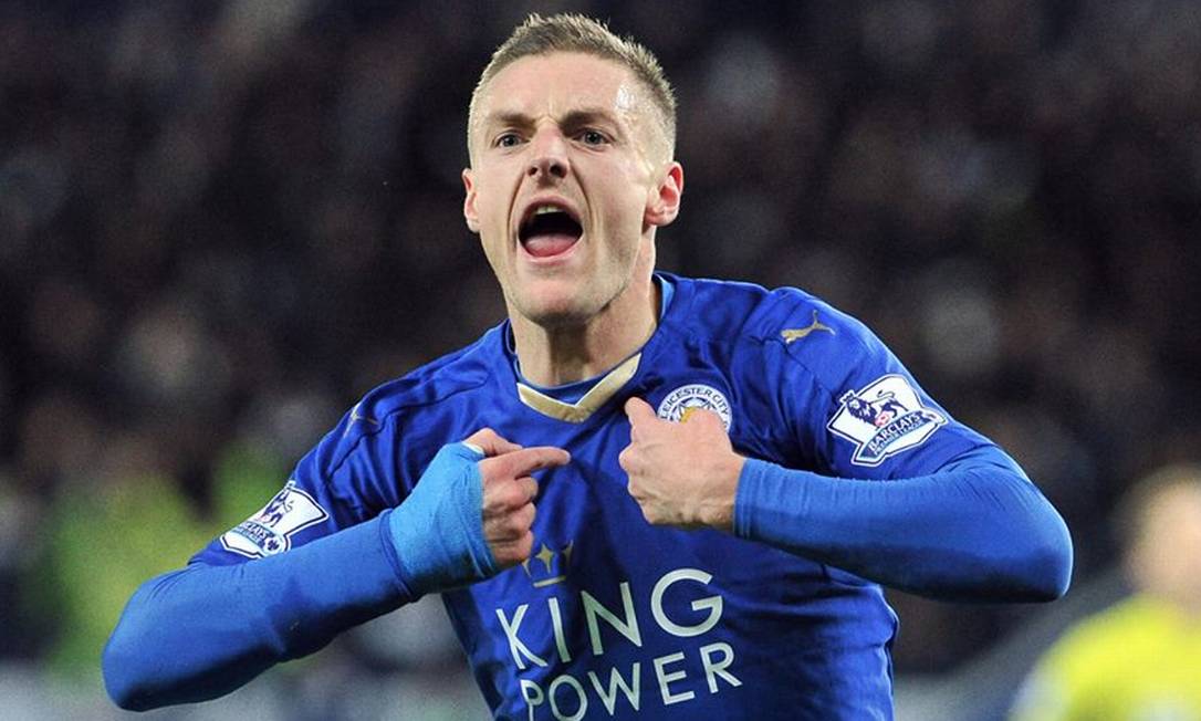 Vardy faz história no Inglês, mas Leicester fica no empate com United -  Lance!