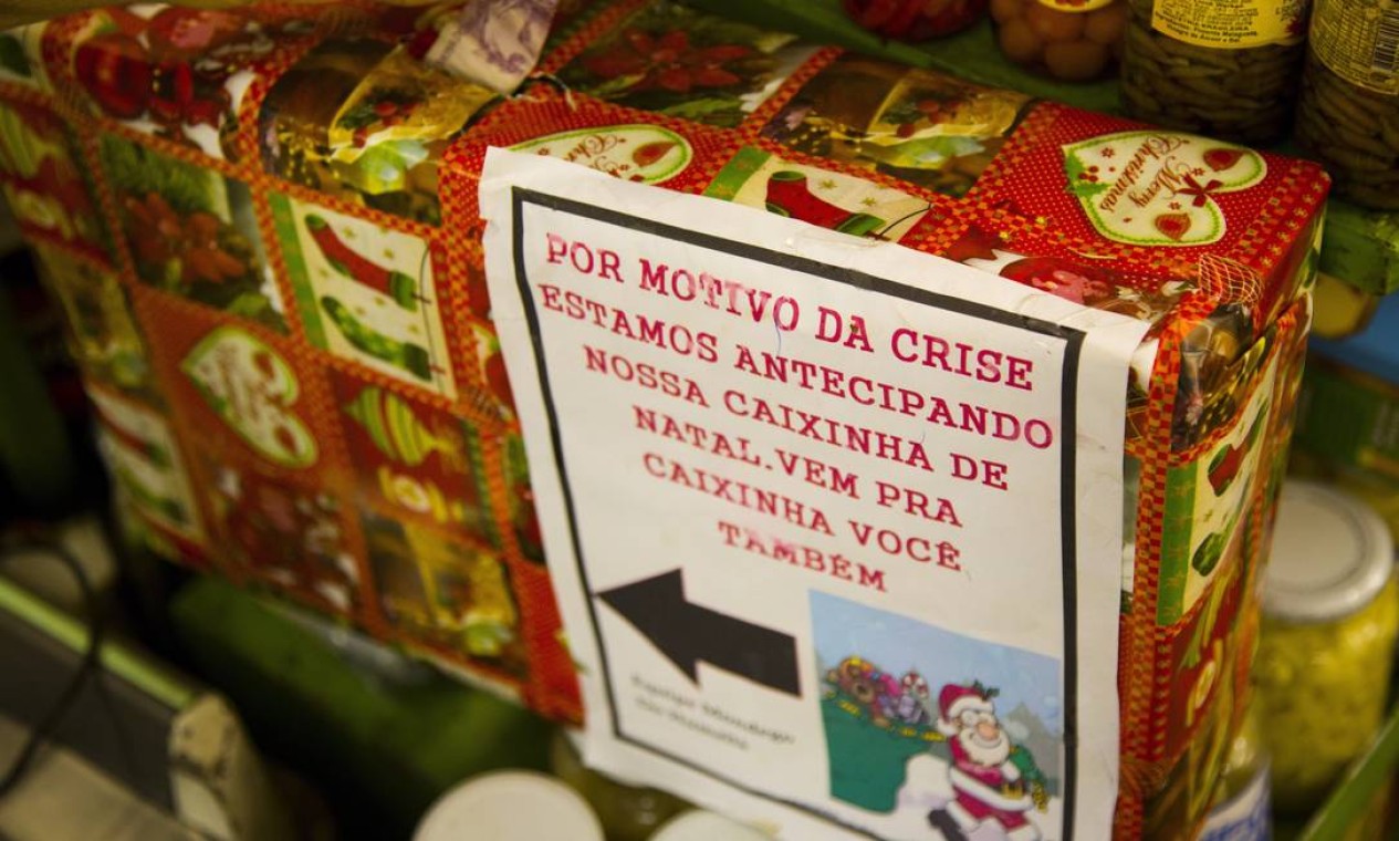 Caixinha de natal sofre efeitos da crise - Jornal O Globo