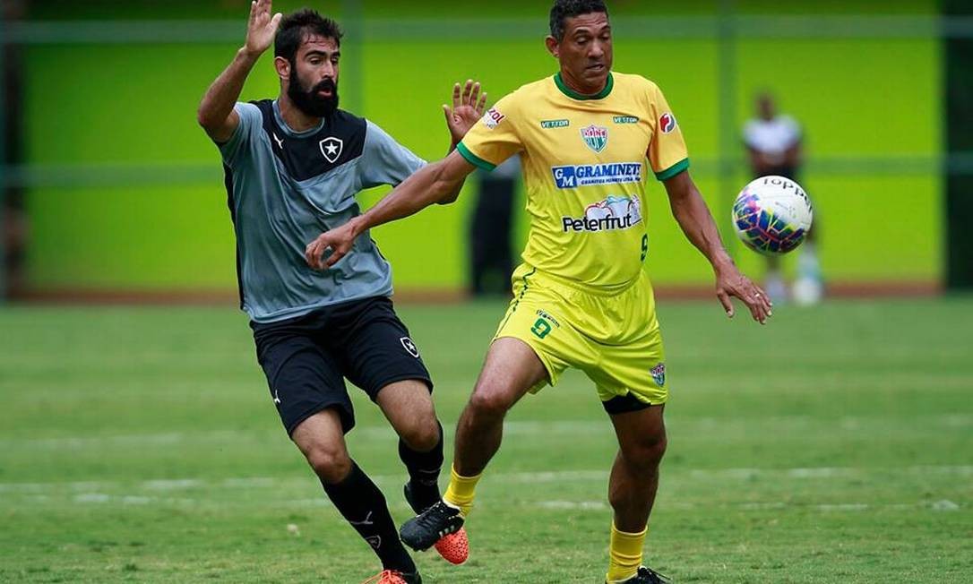 Botafogo goleia no primeiro jogo-treino da temporada ...