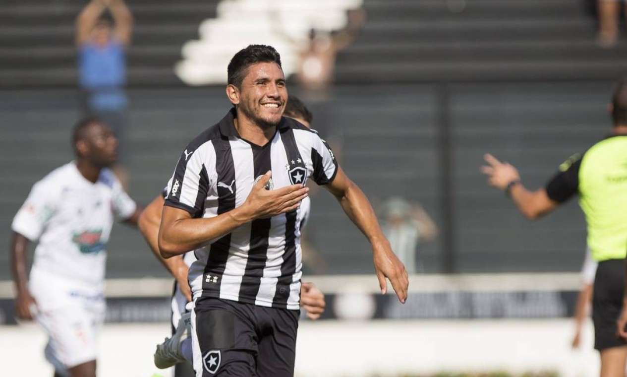 Imagens de Botafogo 2 x 0 Bangu - Jornal O Globo
