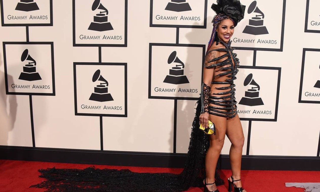 Os looks mais inusitados do Grammy 2016 - Jornal O Globo