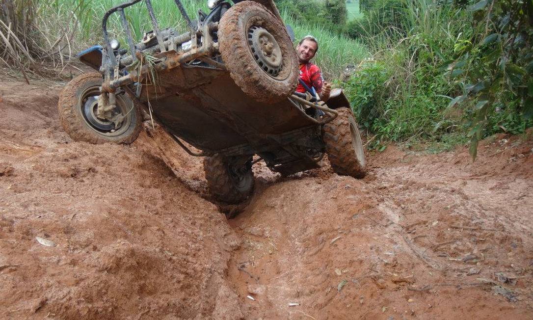 4x4 Brasil - Portal Off-Road - Fórum 4x4  Gaiola de trilha, Projetos de  garagem, Buggy