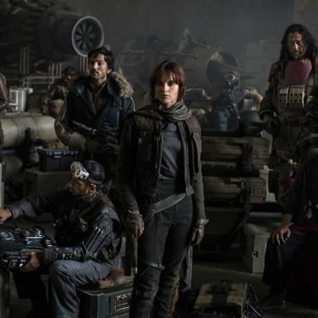 Diretores de Star Wars: Episódio VIII e Rogue One trocam participações em  seus filmes