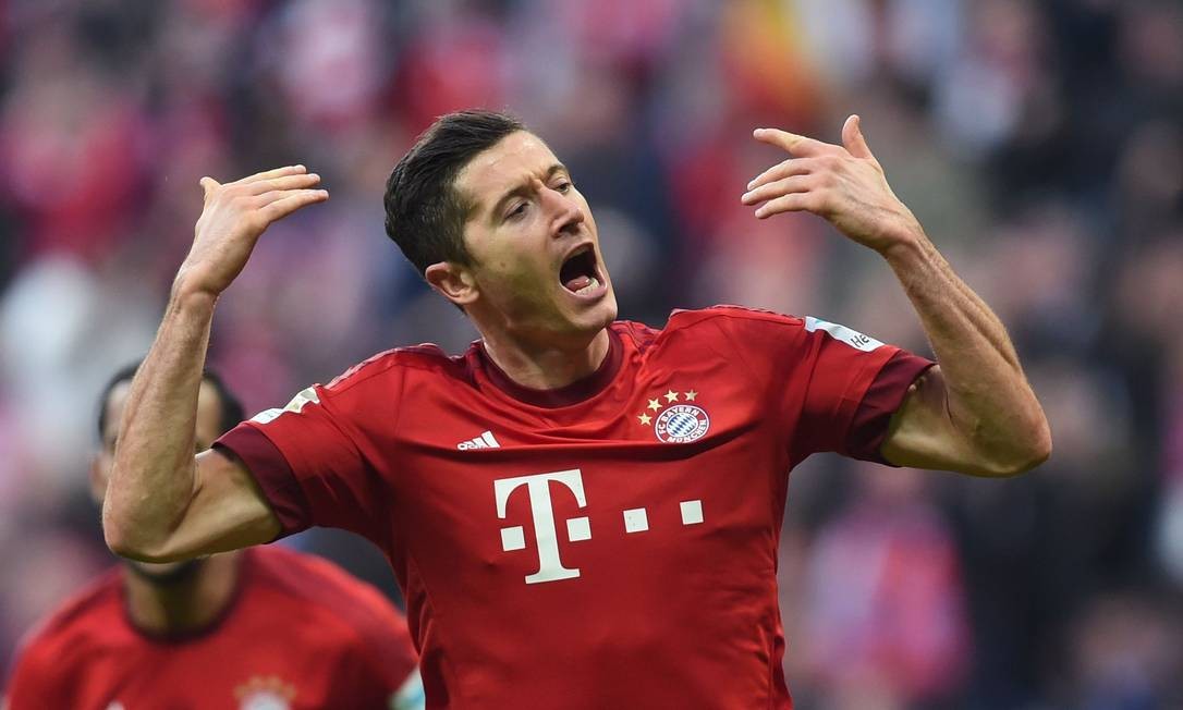 Lewandowski Decide, E Bayern Fica Perto Do Título Alemão - Jornal O Globo