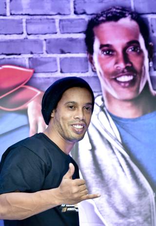 Ronaldinho Joins 'Kickboxer: Retaliation': Soccer Star Cast in Jean-Claude  Van Damme Action Movie – The Hollywood Reporter