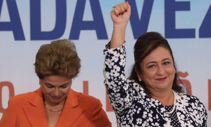 Resultado de imagem para senadora Kátia Abreu (PMDB-TO)