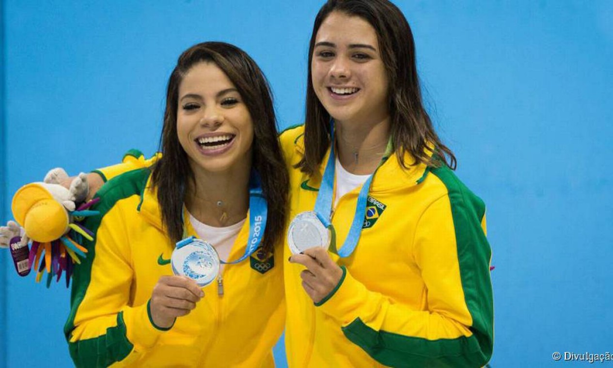 Antes das brigas, Ingrid e sua dupla Giovanna conquistaram a prata no Pan de 2015 Foto: divulgação / Reprodução Internet