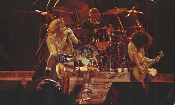 Guns N' Roses no Rock in Rio, em 1991 Foto: Leonardo Aversa / O Globo