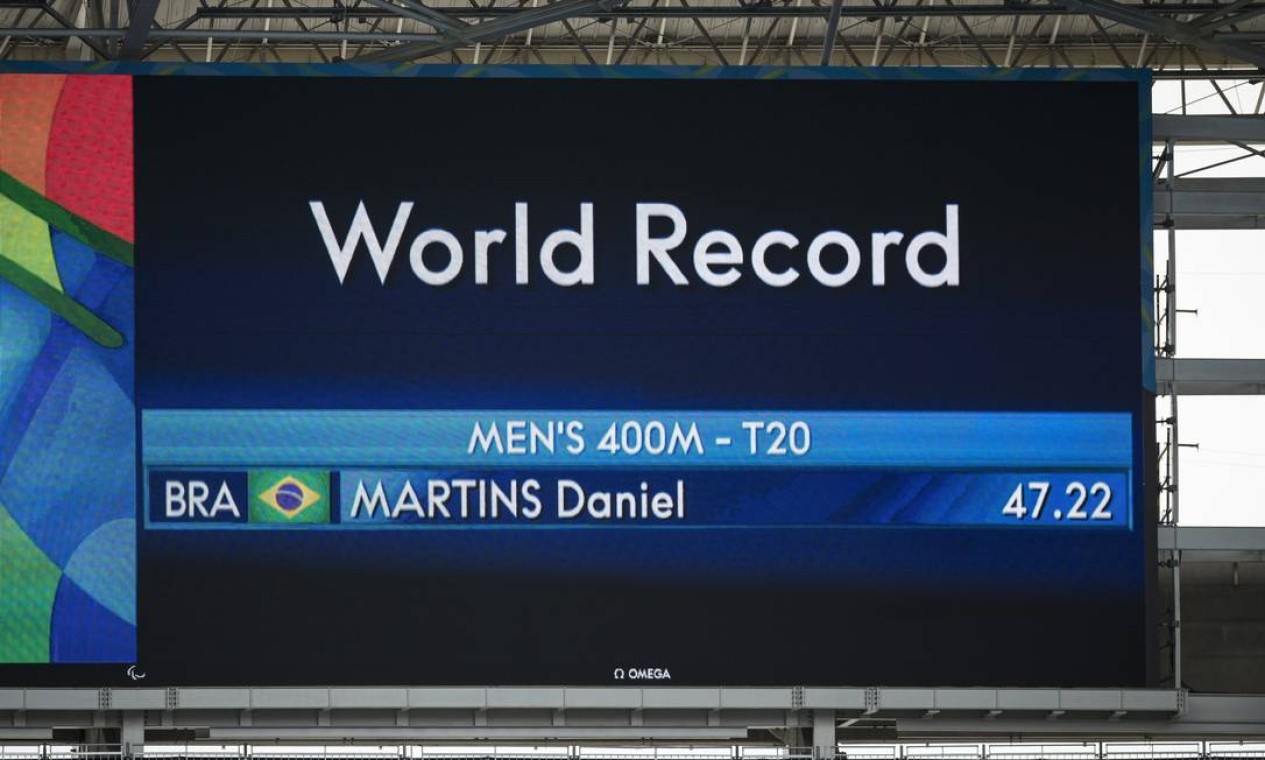 Final masculina 400m, classe T20. Brasileiro Daniel Martins ganha medalha do ouro e consegue novo recorde mundial da prova Foto: Hermes de Paula / Agência O Globo