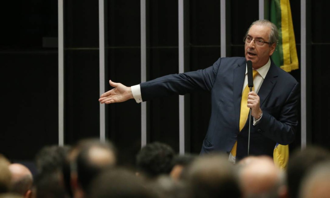 'É o preço que eu estou pagando para o Brasil se ver livre do PT', disse Cunha em sua defesa Foto: Andre Coelho / Agência O Globo