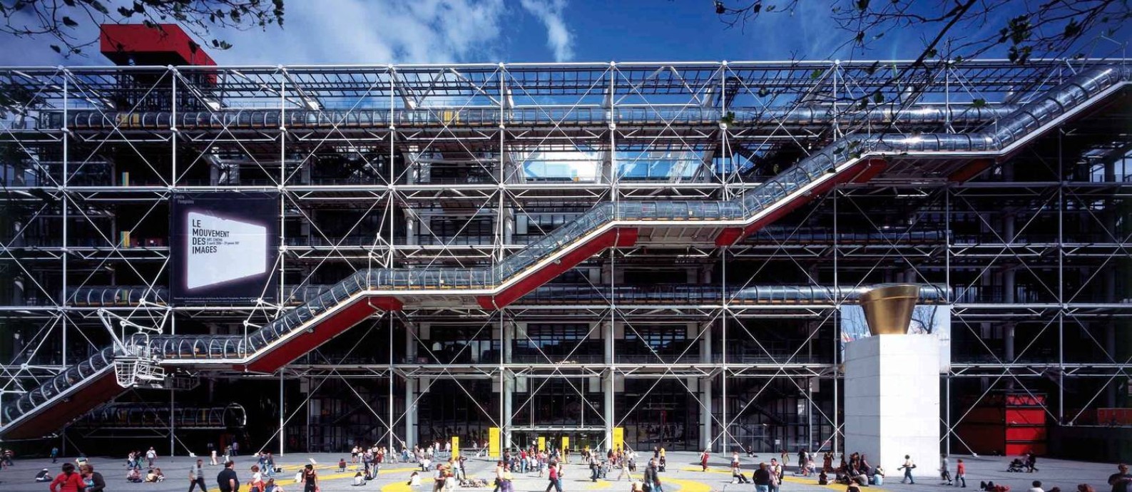 Fachada do Centre George Pompidou, em Paris, projetado entre 1971-1977 Foto: Katsuhisa Kida