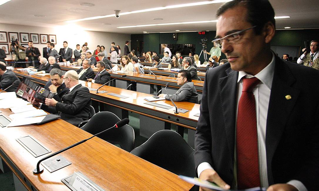 Ex-delegado da PF, Protógenes Queiroz pede asilo político na Suíça