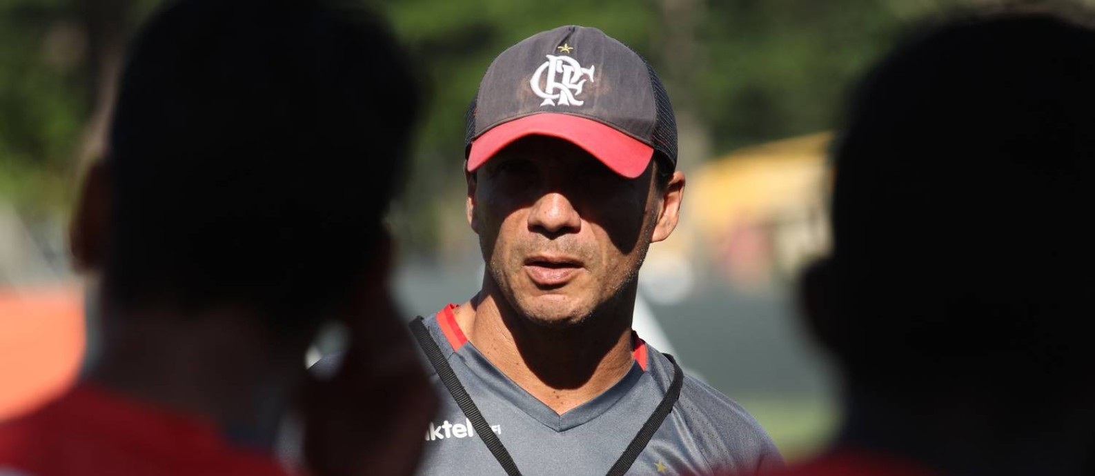 O técnico do Flamengo, Zé Ricardo: garantido no comando do time para 2017 também Foto: Gilvan de Souza / Flamengo / divulgação