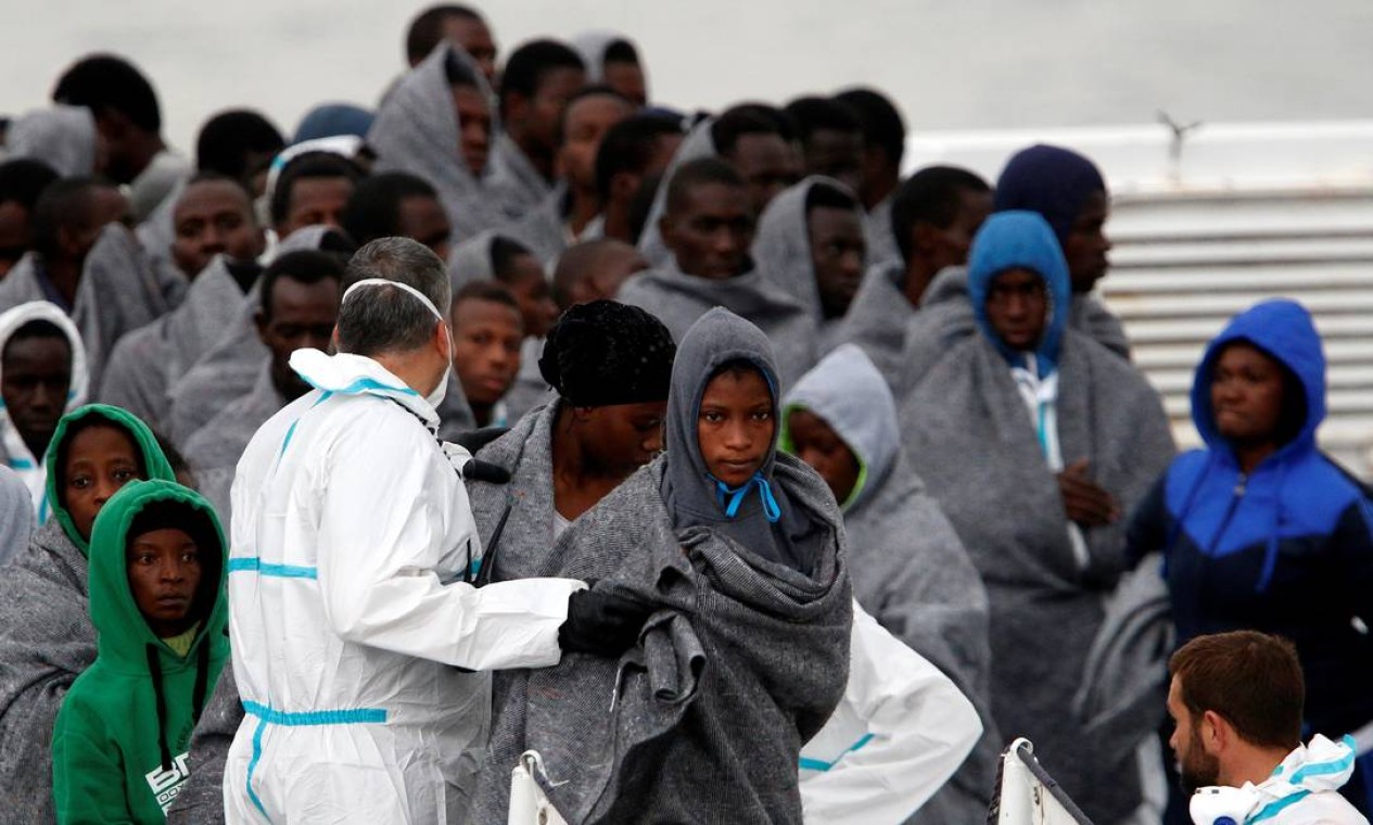 Número De Imigrantes Que Chegam De Barco à Itália Bate Recorde Jornal O Globo 2574