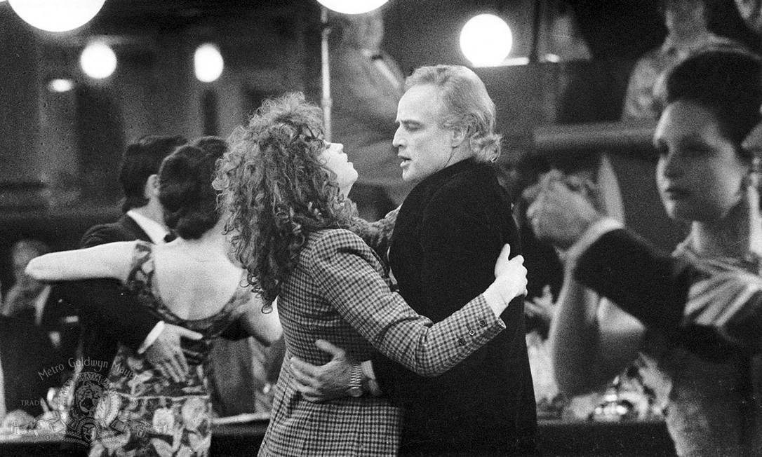 Bertolucci Classifica Polêmica Com Cena De O último Tango Em Paris Como Um Mal Entendido 