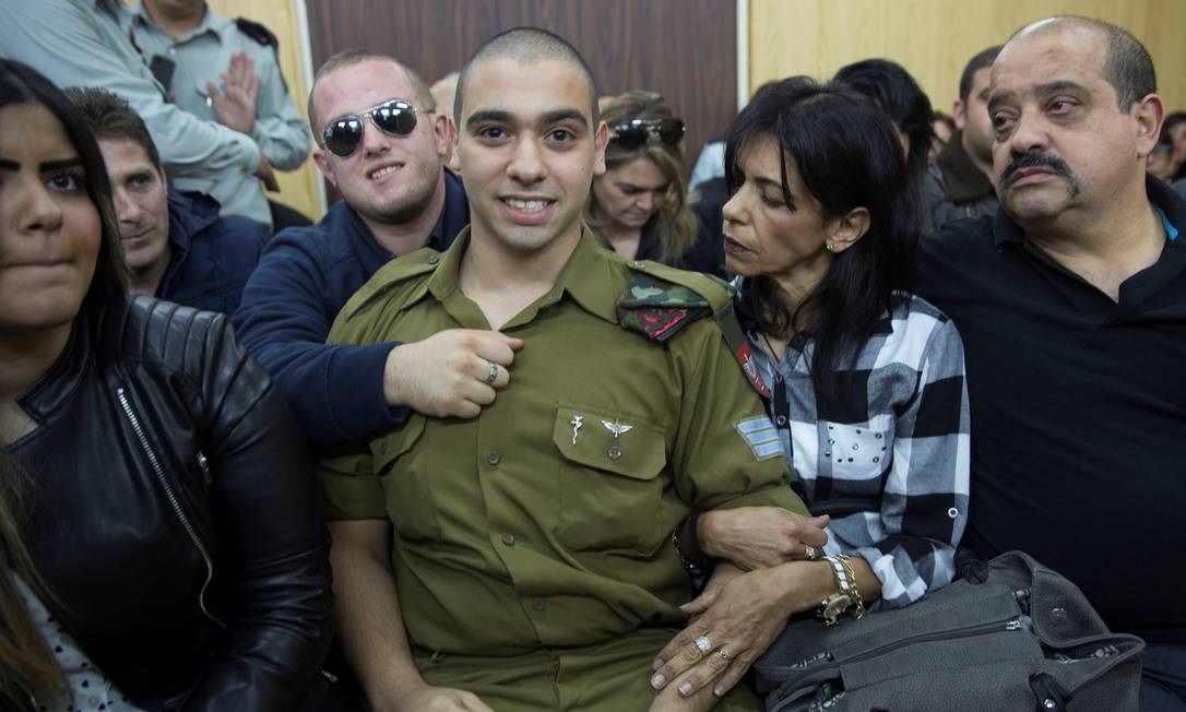 Soldado israelense que matou agressor palestino é condenado por ...