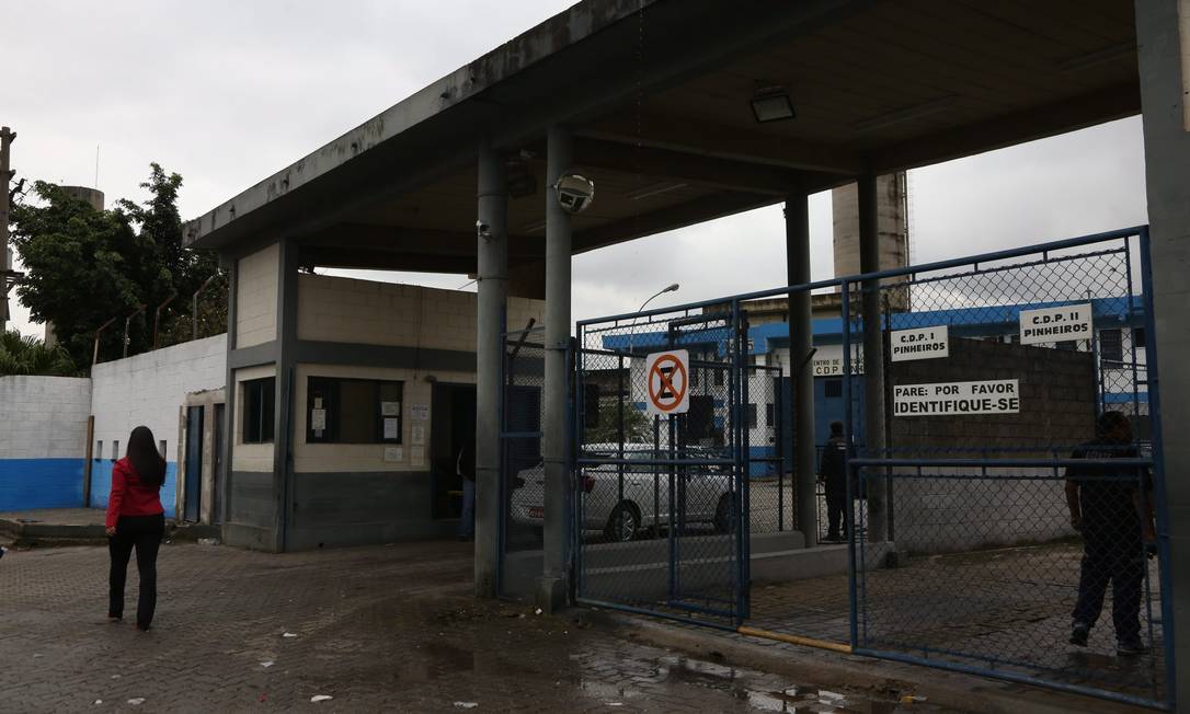 Em SP, mais de 1,5 mil detentos não voltaram para prisão após saída temporária de fim de ano