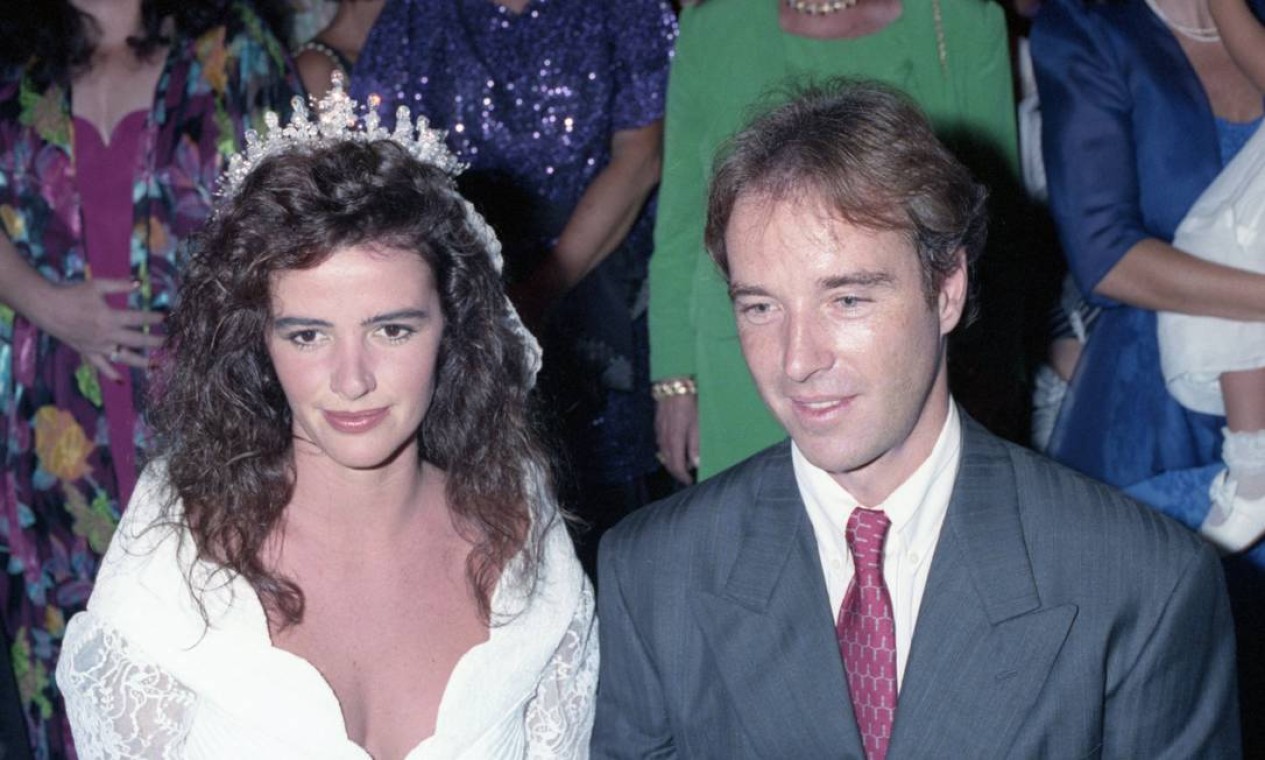 Em Janeiro de 1991 casou- se com Luma de Oliveira, com quem tem dois filhos e de quem se separaria Foto: Leonardo Aversa / Agência O Globo