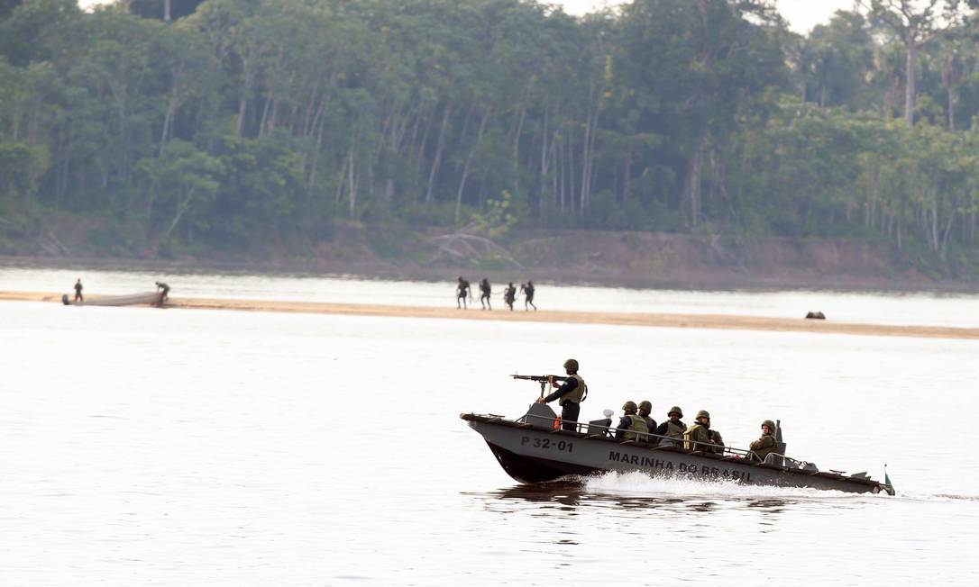 G1 - Soldados que defendem fronteiras da Amazônia vivem na 'idade