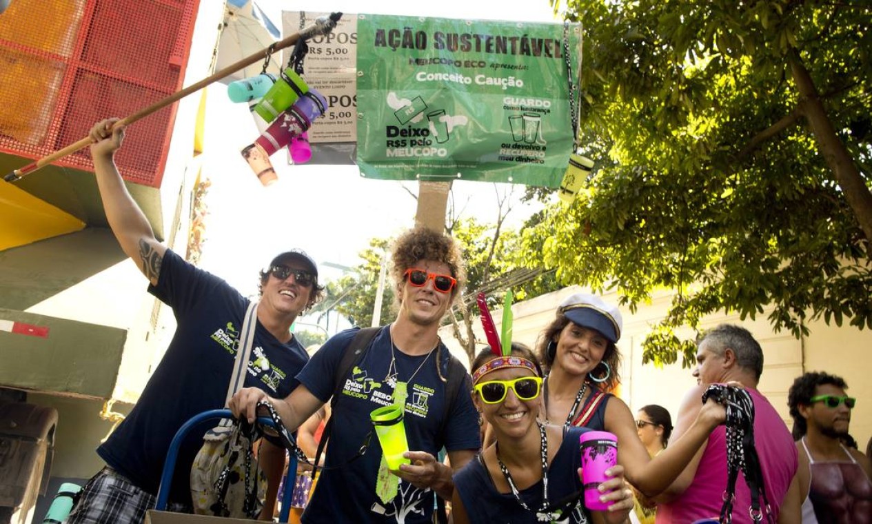 Dream Factory deverá fazer o carnaval de rua no Rio pelos próximos três  anos - Janela Publicitária