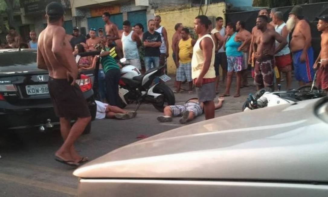 Crime em São Gonçalo terminou com quatro mortos e um baleado Foto: Reprodução - 13/03/2017