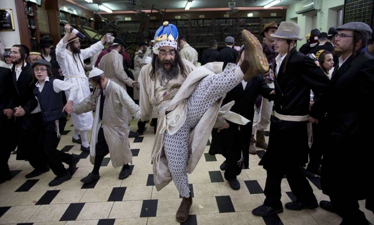 Celebração Do Purim Em Jerusalém Jornal O Globo