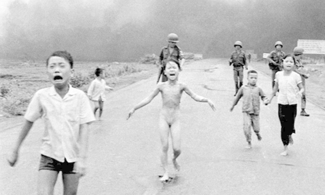 Fotógrafo da 'menina do napalm', Nick Ut se aposenta após 51 anos