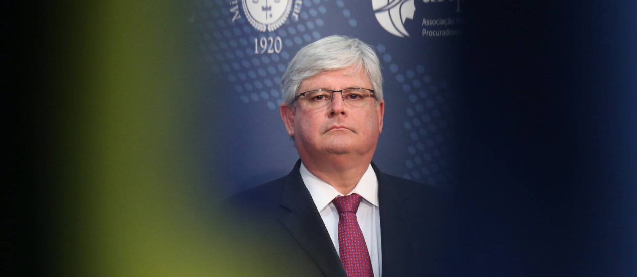 O procurador-geral da República, Rodrigo Janot Foto: André Coelho / Agência O Globo