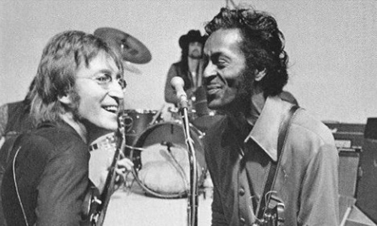 Frejat, Ringo Starr e Lenny Kravitz lamentam morte de Chuck Berry