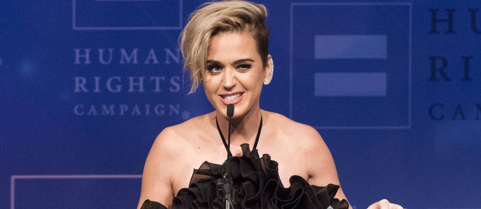 Katy Perry agradece o prêmio da comunidade LGBTQ Foto: VALERIE MACON / AFP