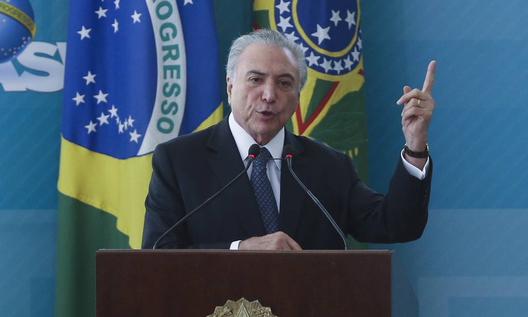 Ap s Gafes Temer Sanciona Leis Por Igualdade De G nero Jornal O Globo