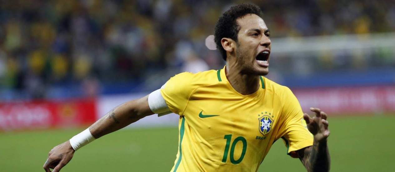 Neymar comemora o segundo gol da vitória do Brasil Foto: Edilson Dantas