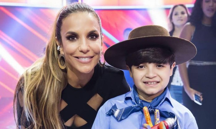 Resultado de imagem para Menino gaúcho ganha primeiro lugar no "The Voice Kids"