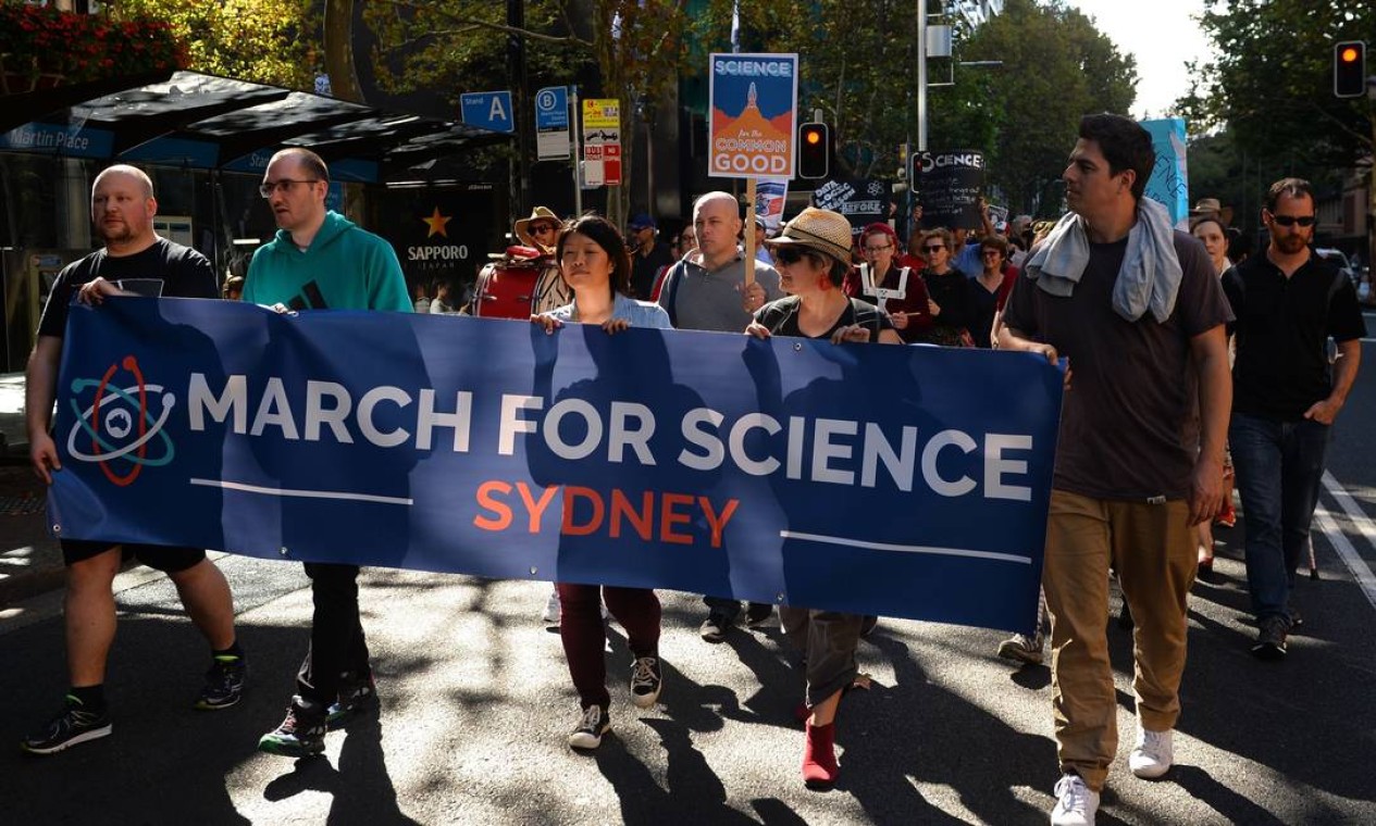 Por causa do fuso horário, a cidade de Sidney, na Austrália, é a primeira a ter o protesto Foto: PETER PARKS / AFP