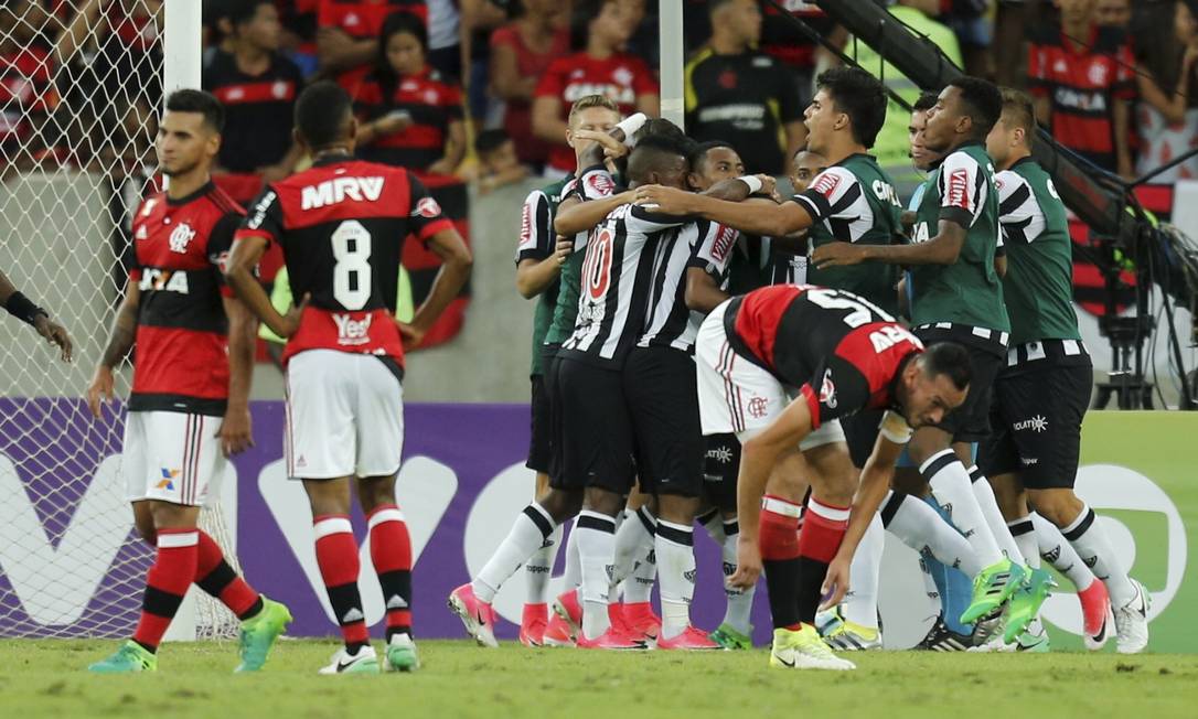 Flamengo e Atlético-MG empatam na abertura do Brasileiro - Jornal O Globo