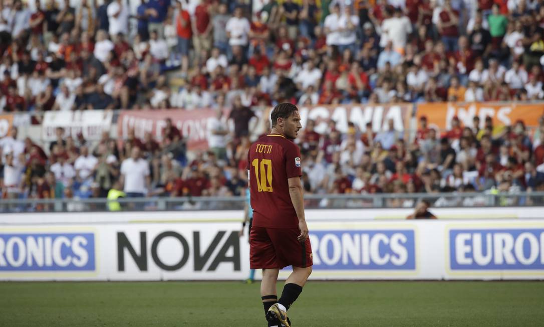 Ciao, Capitano: veja as melhores imagens da despedida de Totti na