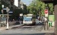 
Pacote suspeito foi encontrado num ônibus em Paris
Foto: Reprodução do Twitter
