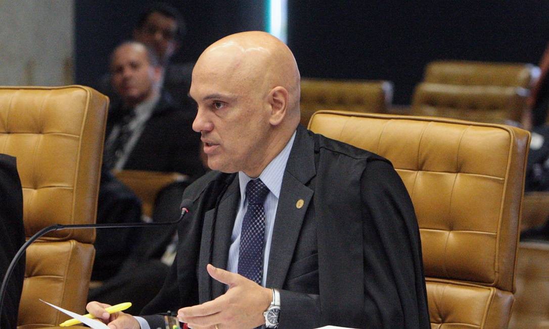 Inquérito contra Aécio é redistribuído para Alexandre de Moraes