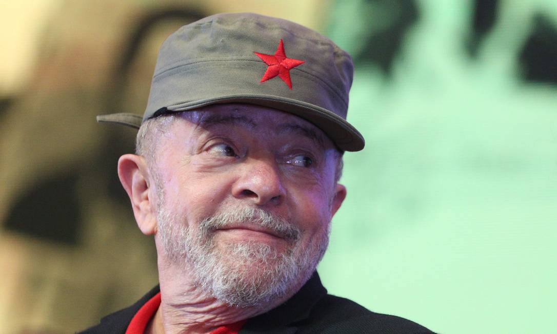 Enquete: em quem vocês vão votar? Lula