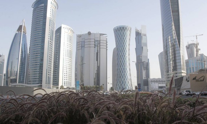 Foto mostra arranha-céus em Doha, Qatar Foto: FADI AL-ASSAAD / Reuters