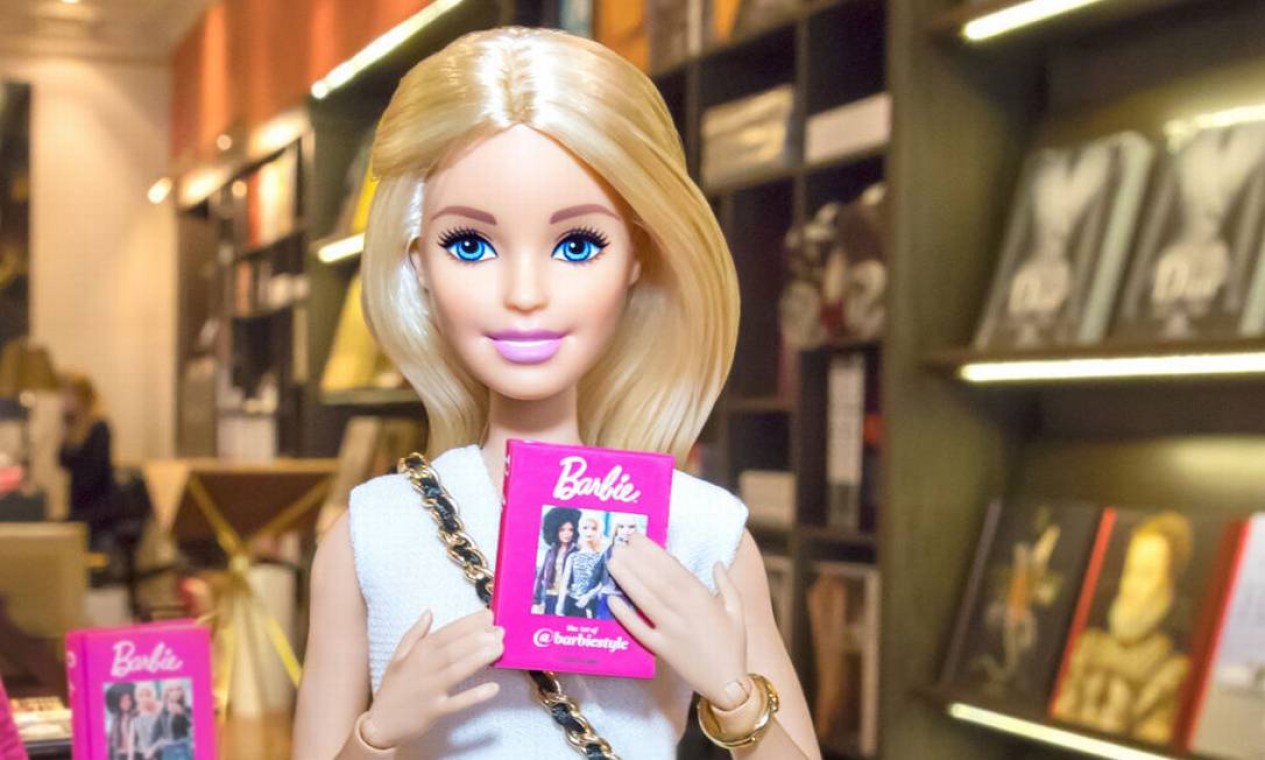 Barbie 2014 // Oficial