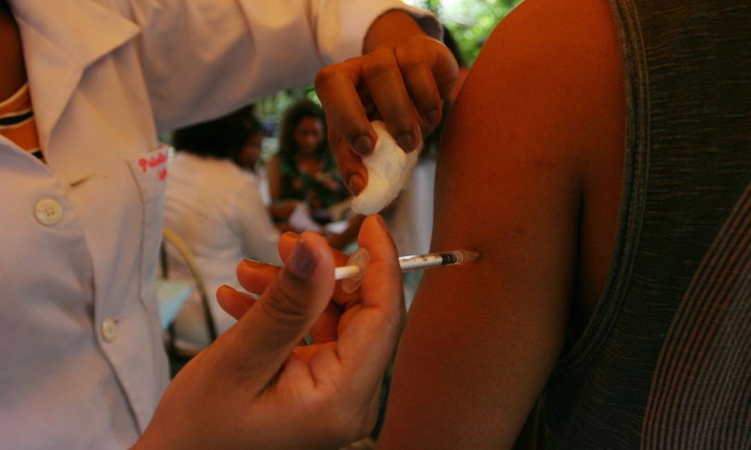 Posso Tomar Vacina Da Febre Amarela Tomando Antibiotico