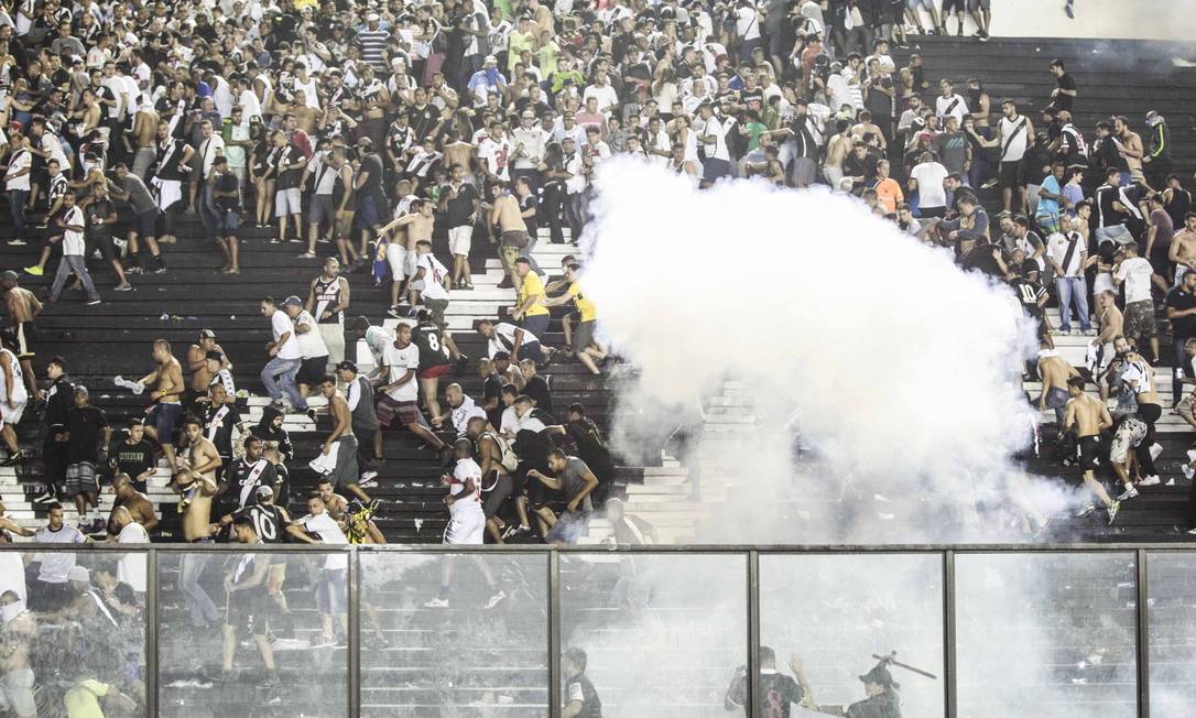 Com Fla no Maracanã, 'Vasco mandará todos os jogos em São Januário', diz  Campello - Jornal O Globo