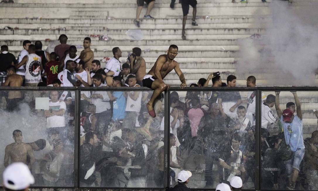 Com Fla no Maracanã, 'Vasco mandará todos os jogos em São Januário', diz  Campello - Jornal O Globo